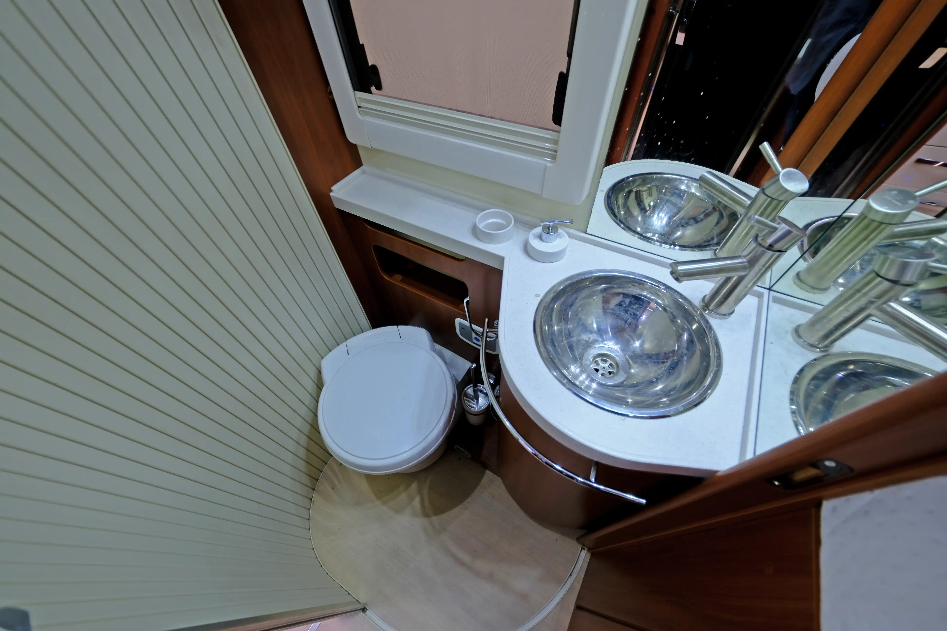 MOBILVETTA Design K-Yacht 85 